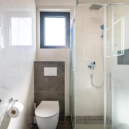 Krstina Feriehus Vrana (Zadar)