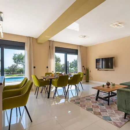 Krstina * Vrana (Zadar)